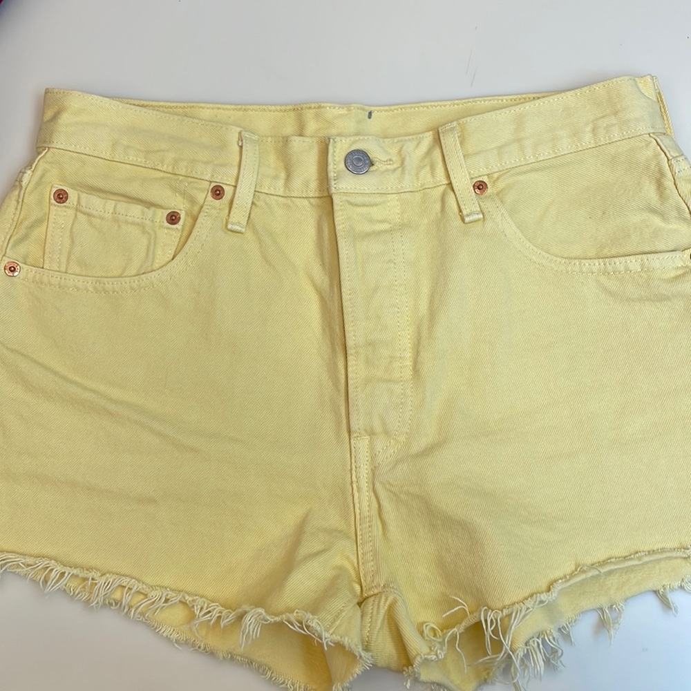 LEVI STRAUSS & CO. 501 SHORTS